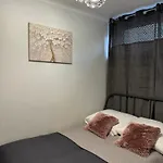 Coser Grzybowska Appartement Varsovie