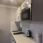 Coser Grzybowska Appartement