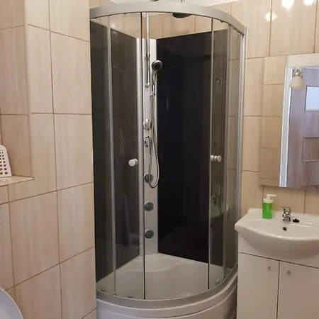 Coser Grzybowska Апартаменты *