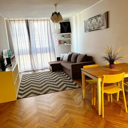 Coser Grzybowska Apartment *