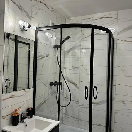 Coser Grzybowska * Varsavia