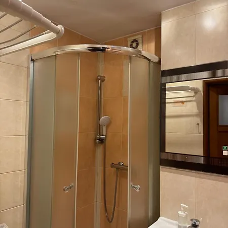 Coser Grzybowska * Varsóvia