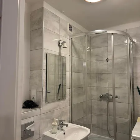 Apartamento Coser Grzybowska Varsóvia