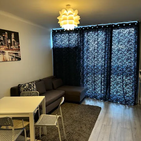 Apartamento Coser Grzybowska Varsóvia