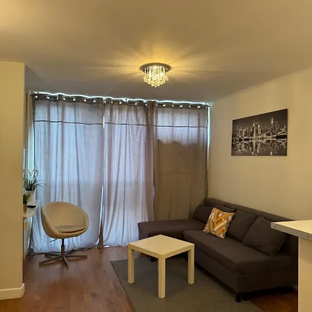 Apartamento Coser Grzybowska Varsóvia