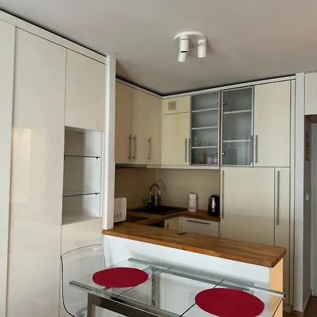 Coser Grzybowska Apartment Warsaw