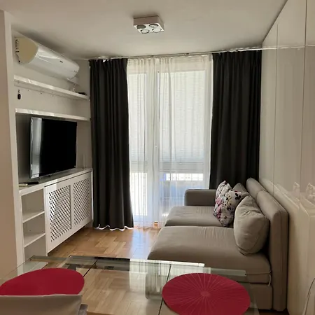 Apartment Coser Grzybowska Warsaw