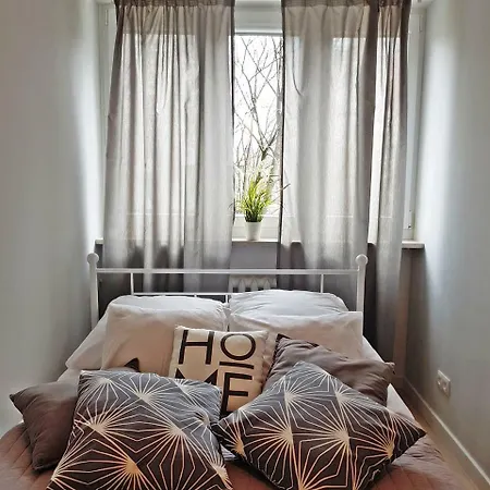 Coser Grzybowska Apartment *