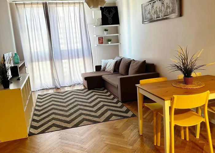 Coser Grzybowska شقة *