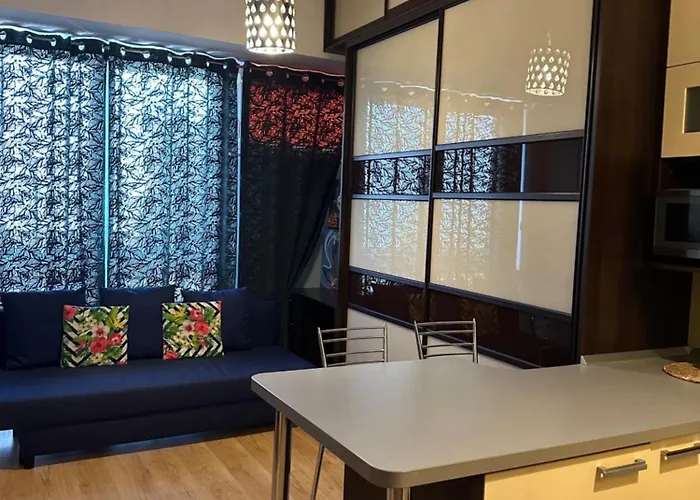 Coser Grzybowska شقة *