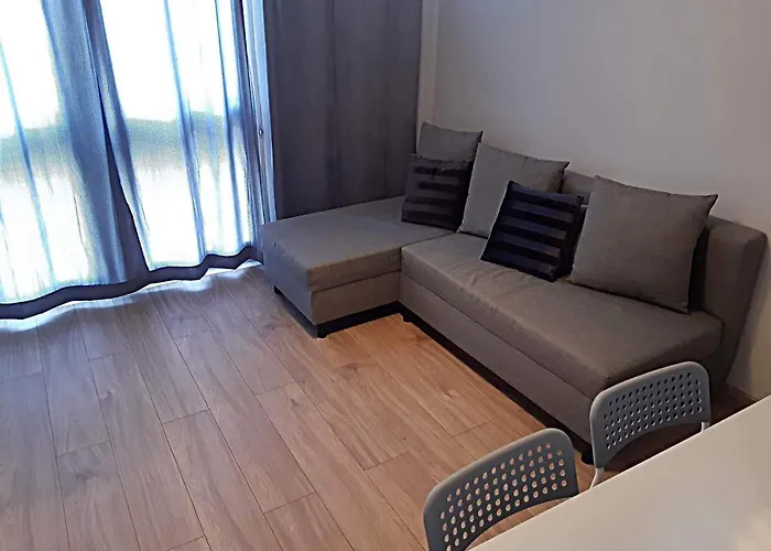 Coser Grzybowska شقة وارسو